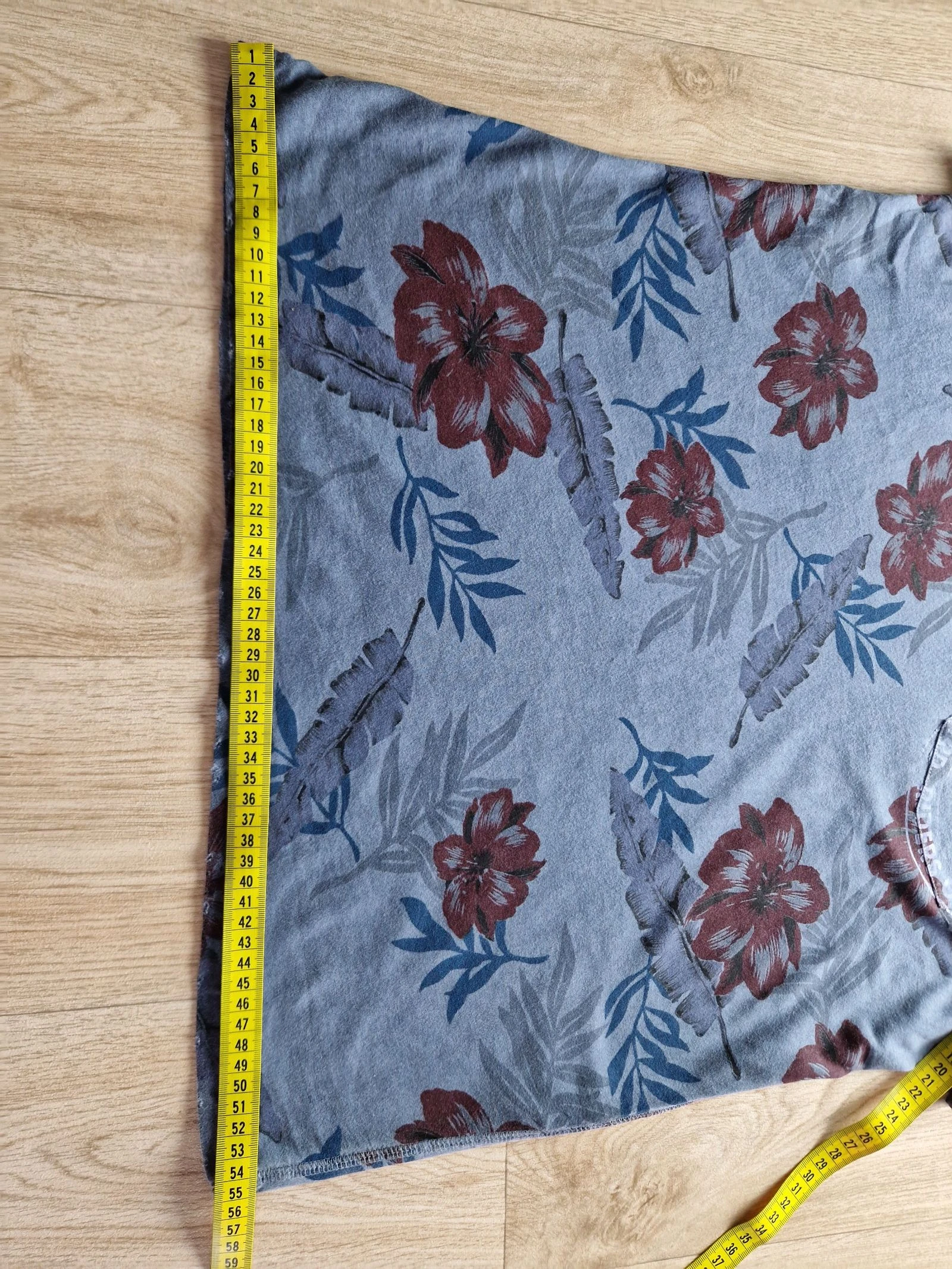 T-shirt Superdry homem estampado floral cinza bordô tamanho G – photo 9